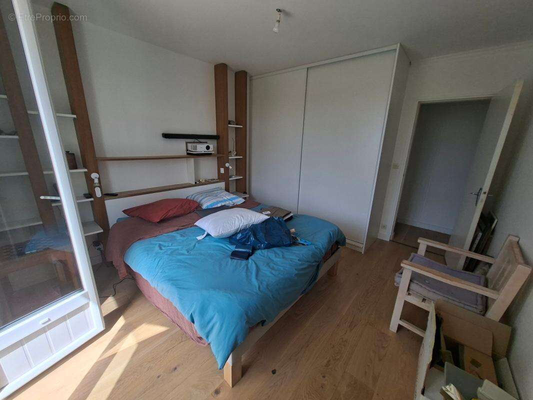 Le calme de la campagne à deux pas du centre-ville, une maison familiale entièrement rénovée ! - photo 8
