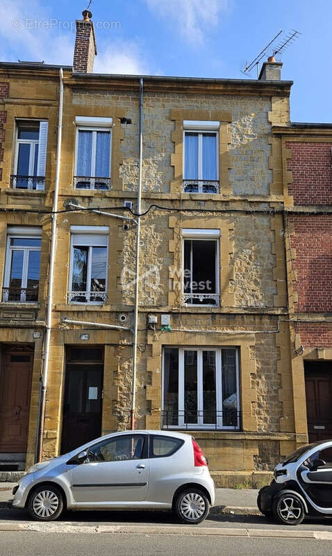 Appartement à CHARLEVILLE-MEZIERES