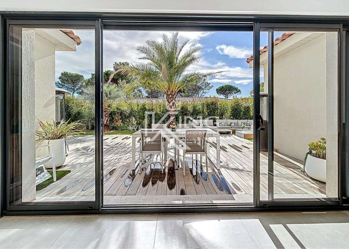 Maison à SAINT-RAPHAEL