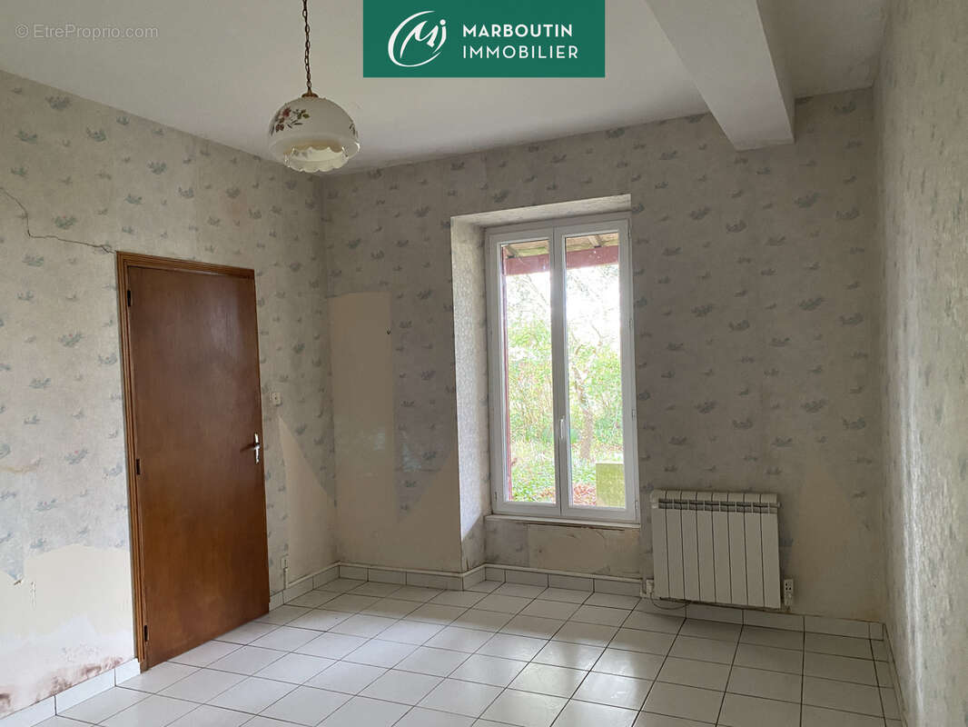 Maison à MAUVEZIN-SUR-GUPIE