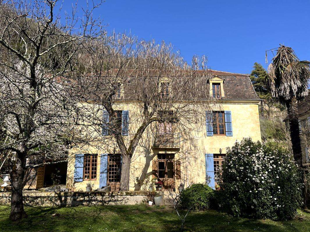 Maison à BEYNAC-ET-CAZENAC