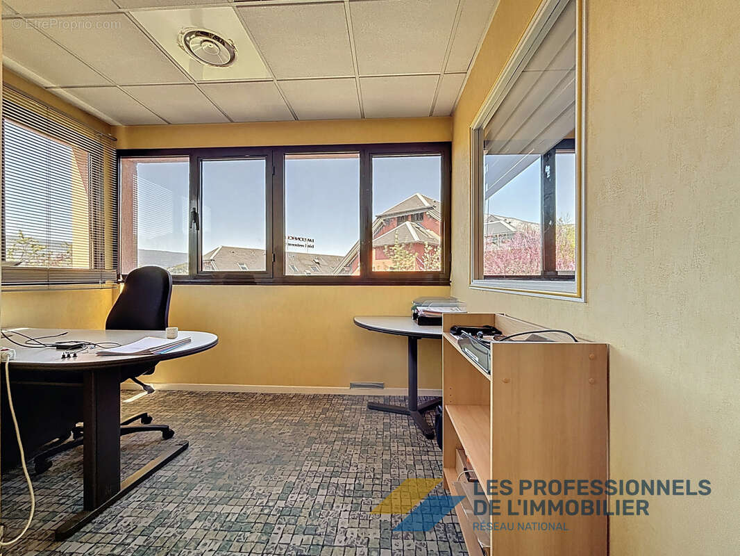 Commerce à BARBERAZ