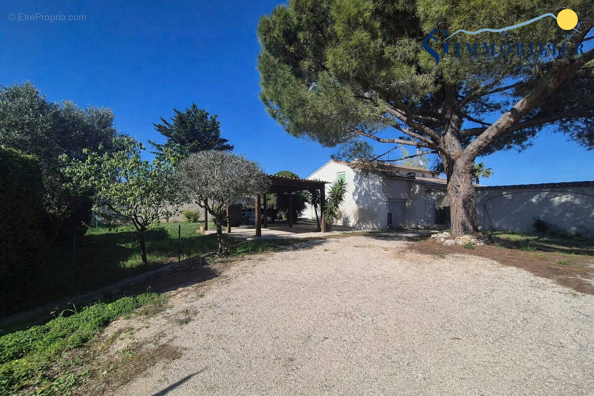 Maison à LA FARLEDE