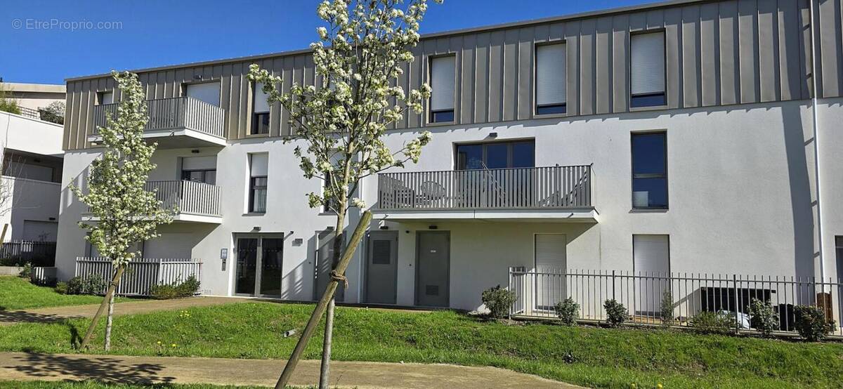 Appartement à SAUTRON