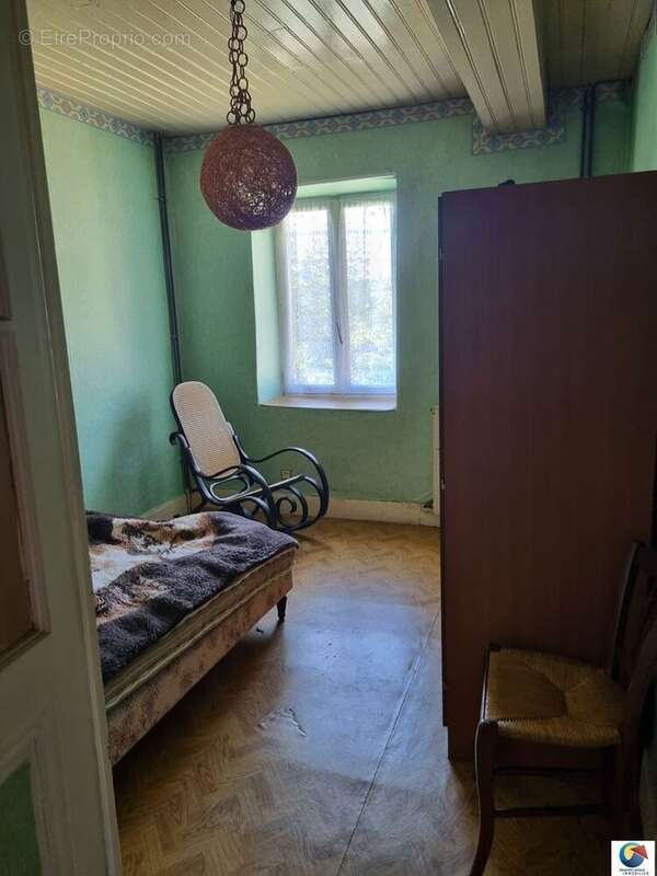 Maison à BEAUVOIR-DE-MARC