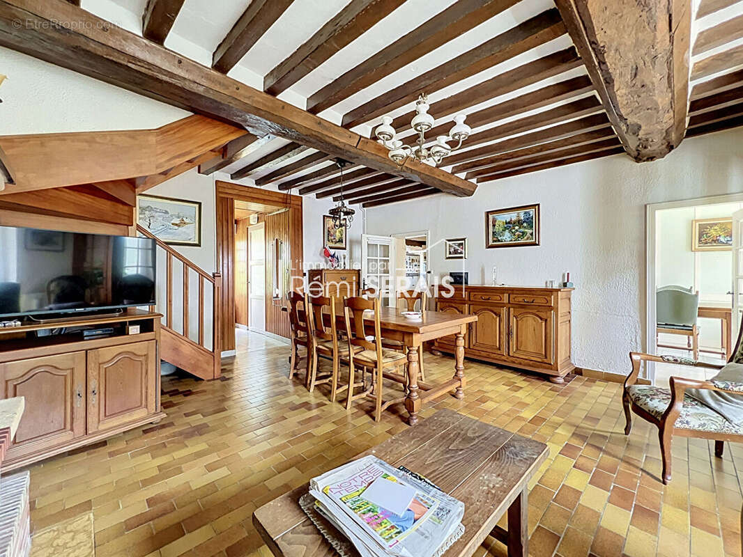 Maison en pierre avec 3 chambres à vendre entre ARGENTAN et FALAISE à RI - photo 6