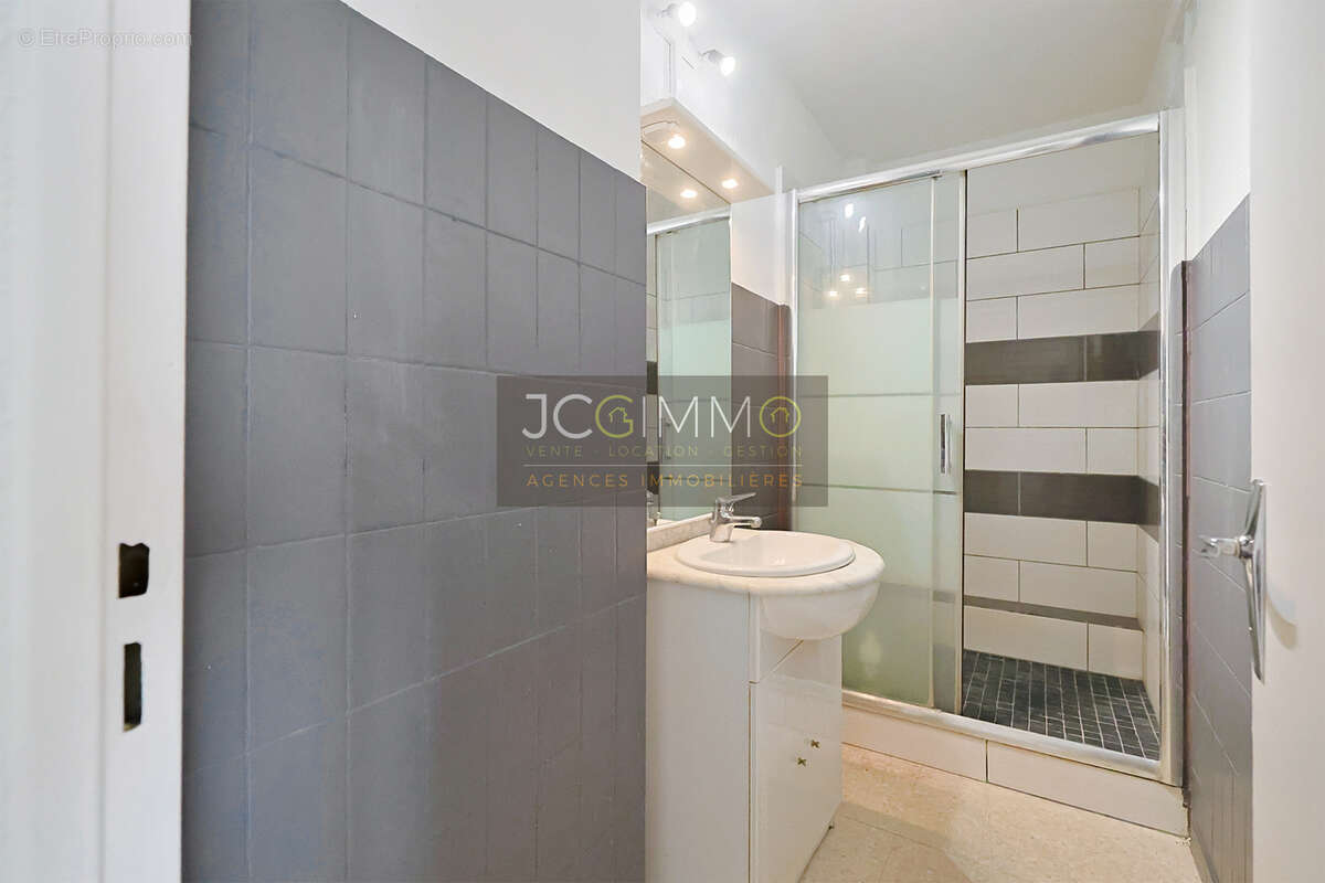 Appartement T4 de 68,93m2 loi carrez avec cave ! - photo 18