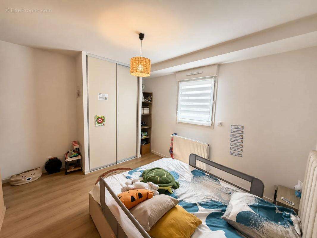 Maison de 6 pièces de 152 m² à Bourges - photo 7