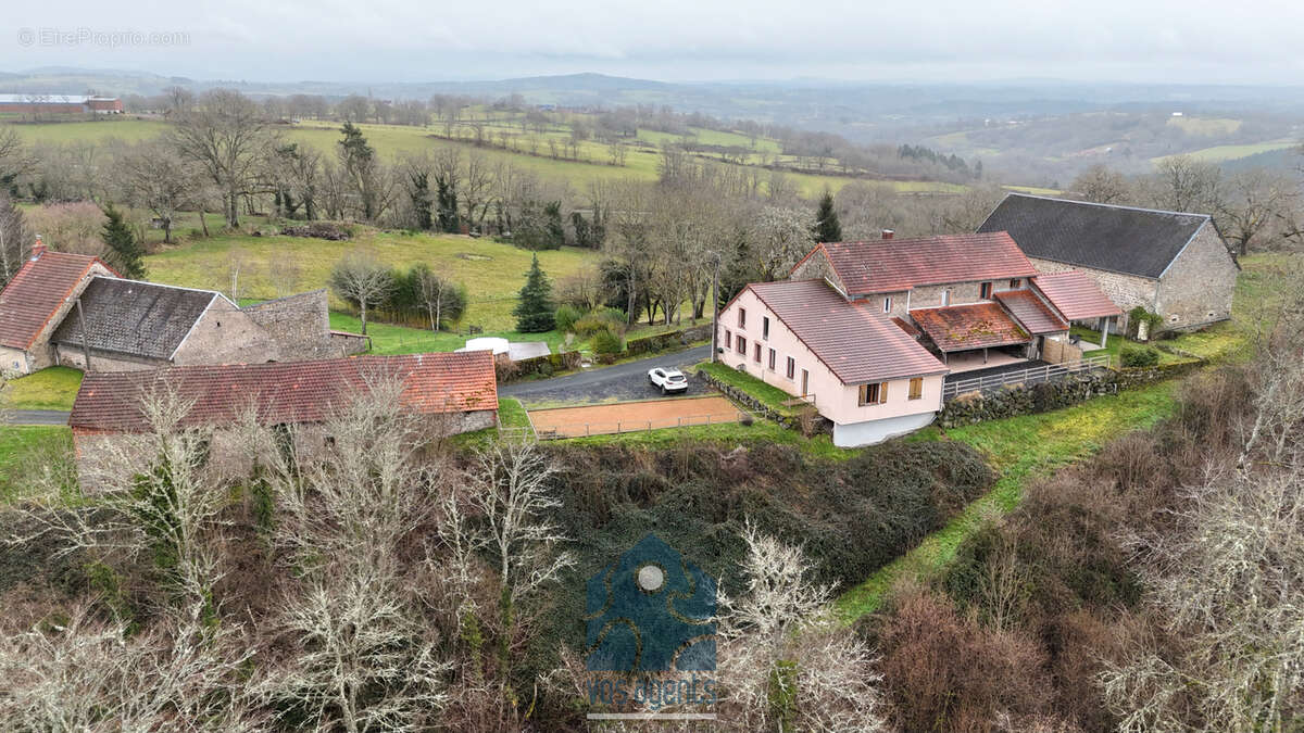 Maison à CHARENSAT