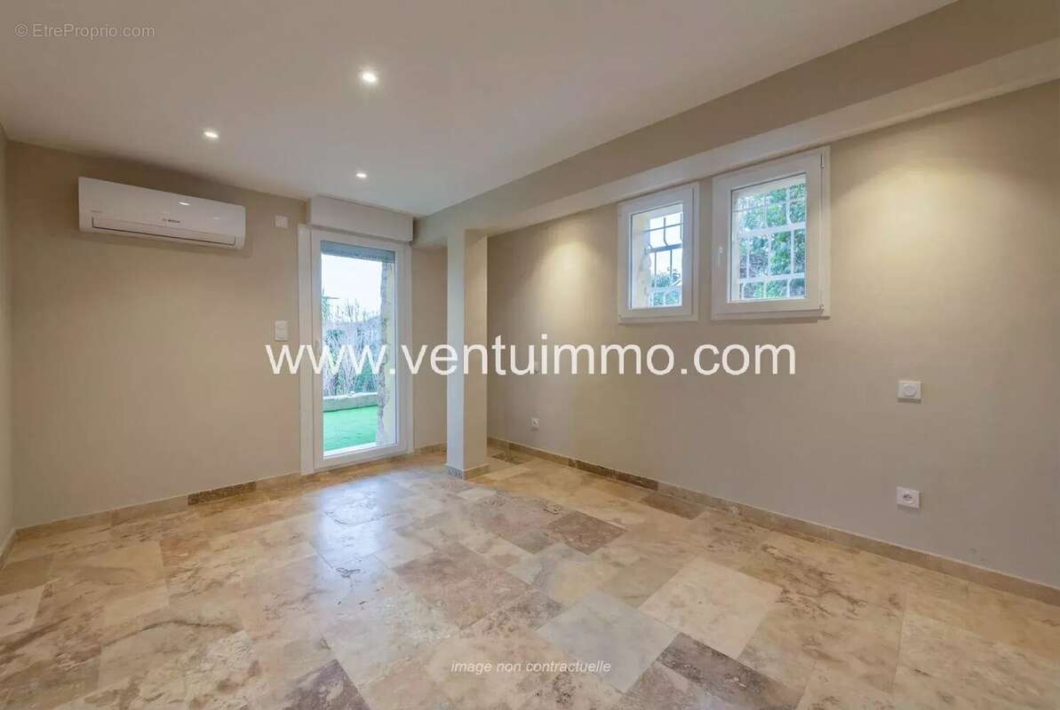 Maison mitoyenne de 110 m² avec piscine à Mougins - photo 16