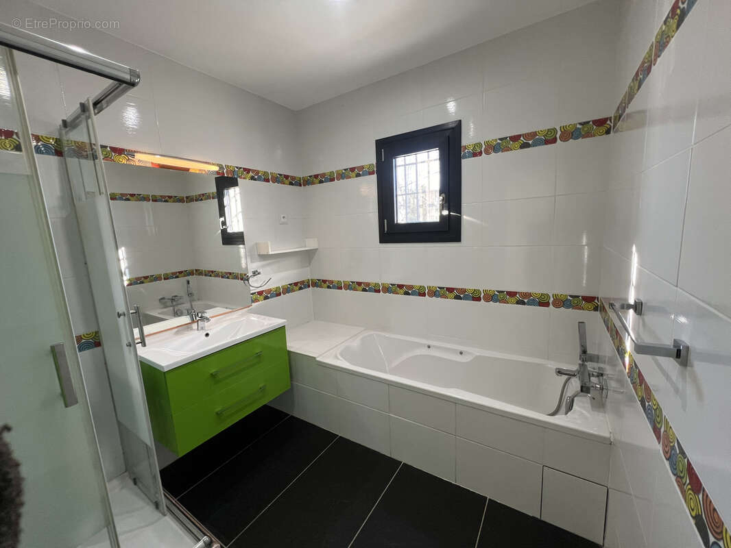 Maison à CHONAS-L'AMBALLAN