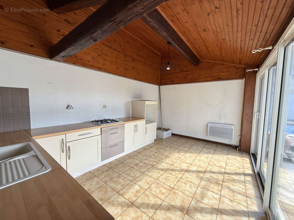 Maison à TOURNON-SUR-RHONE