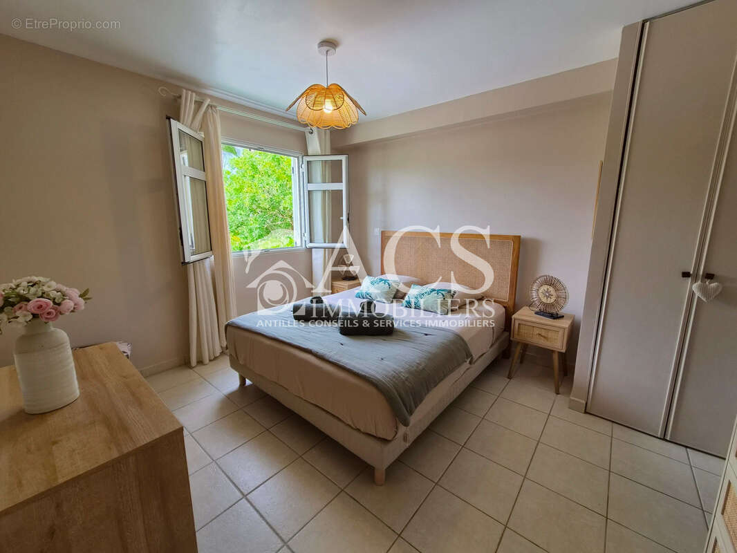 Magnifique F4 équipé avec grande terrasse et garage - photo 12