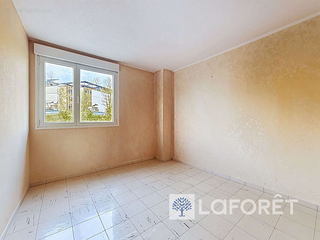 Appartement à LYON-9E