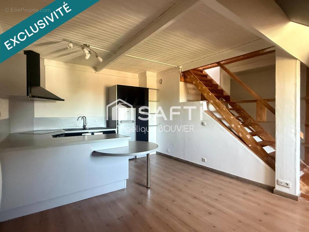Photo 1 - Appartement à MONTMOROT