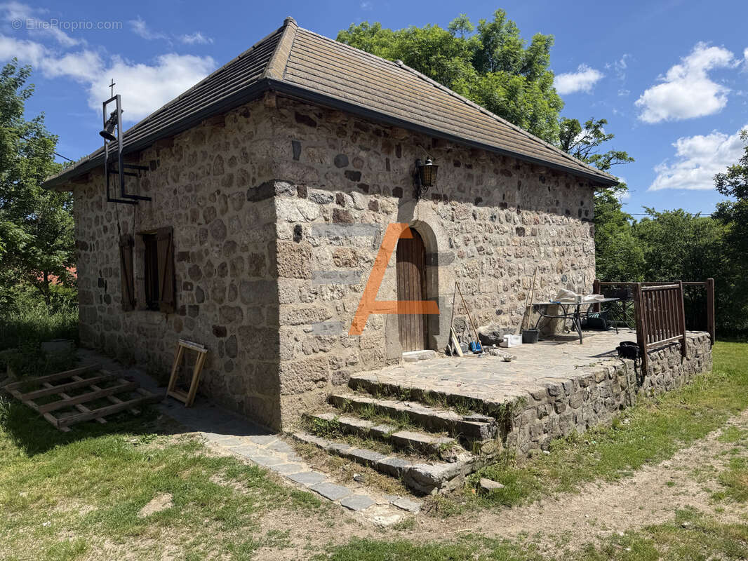 Maison à PRESAILLES