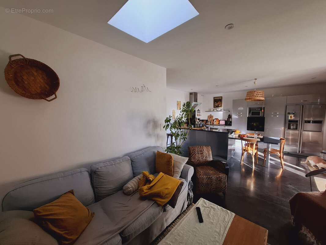 Maison à VALLON-PONT-D'ARC