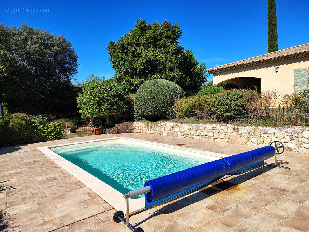 Maison à FOX-AMPHOUX