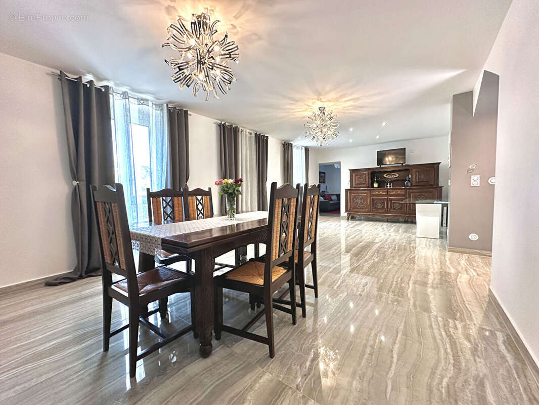 Maison 240m² à nemours - photo 4