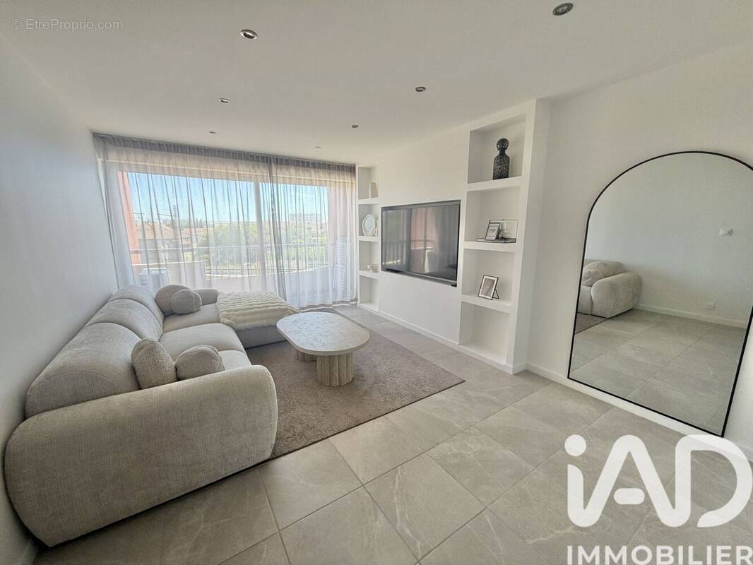 Photo 1 - Appartement à NIMES