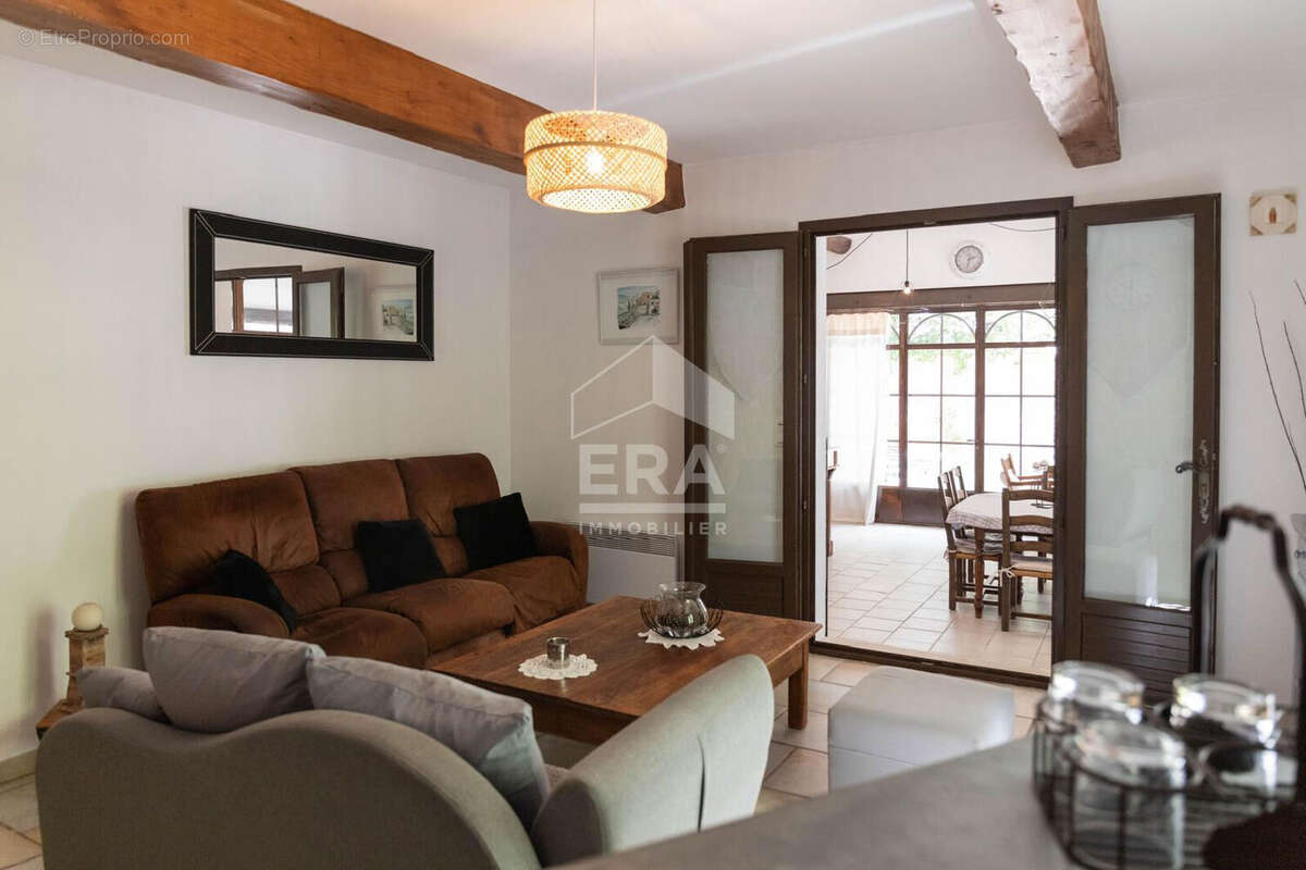 Maison 237m² à lacoste - photo 6