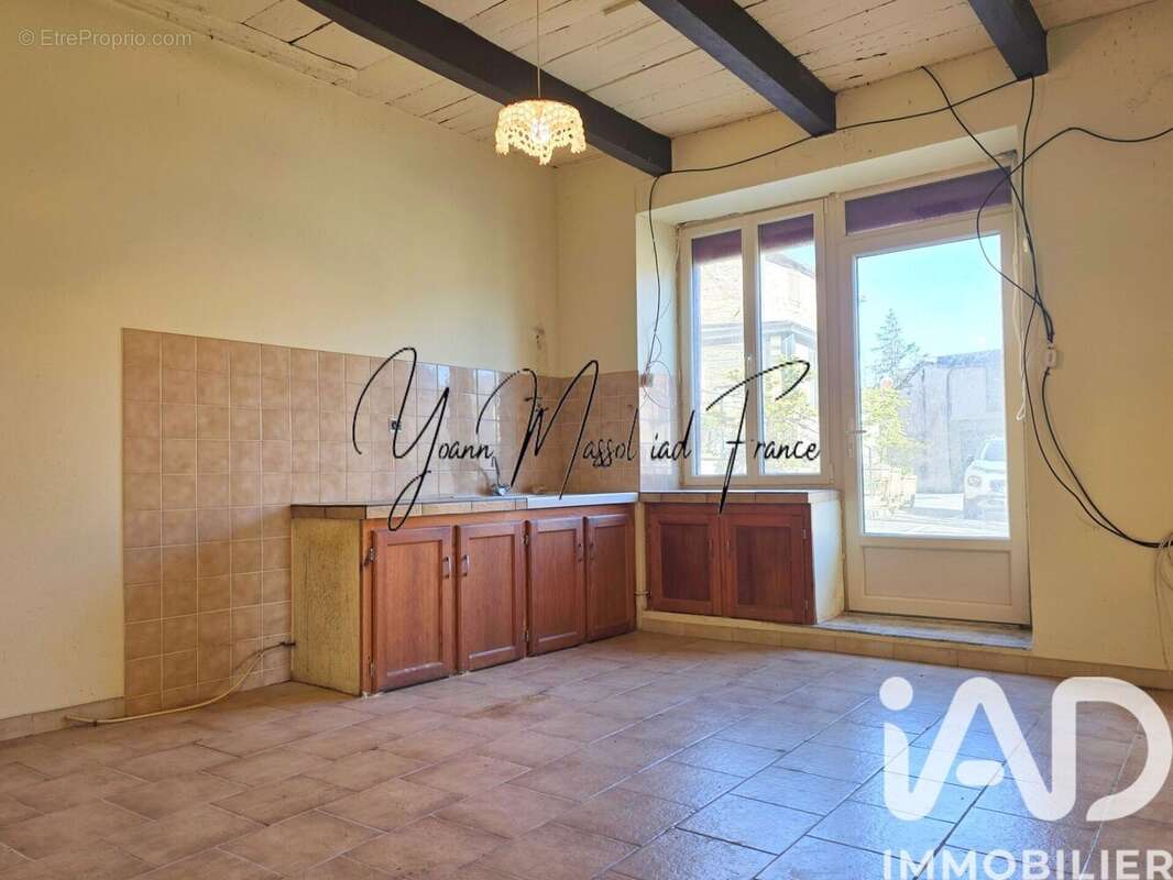 Maison 113 m² à Montclar  - photo 7