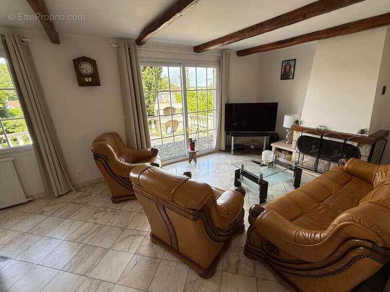 Maison à GRISY-LES-PLATRES
