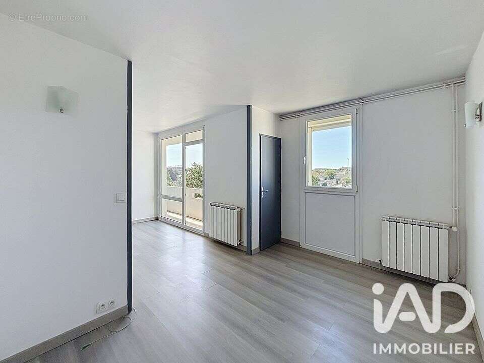 Photo 5 - Appartement à SENS