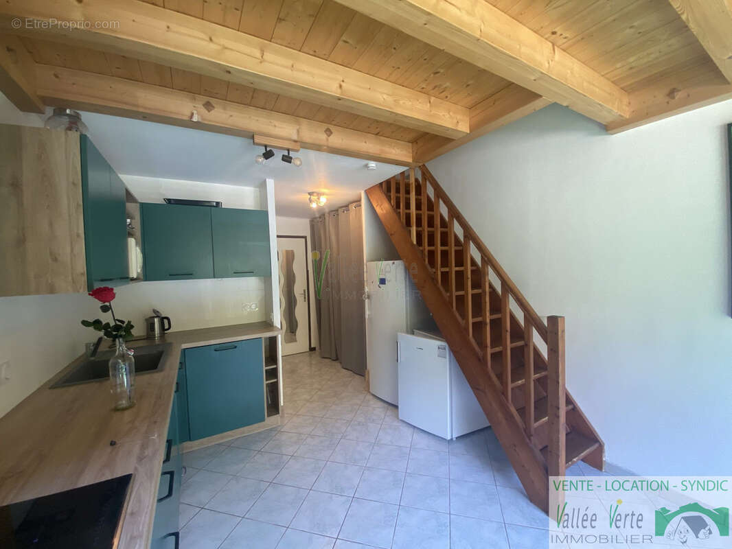 Appartement à SAINT-JEOIRE