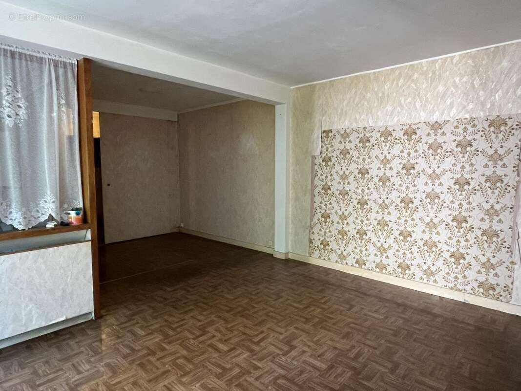 Appartement 92 m² à Epernay  - photo 5