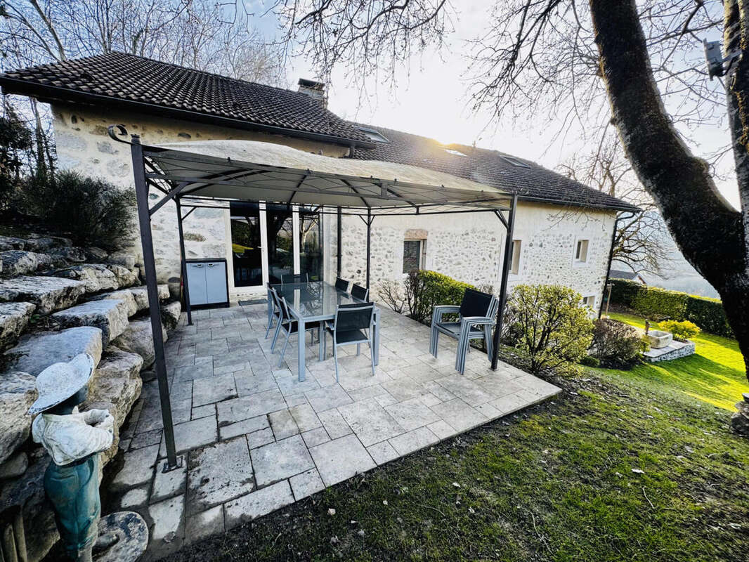 Terrasse 1 (2) - Maison à FRANGY