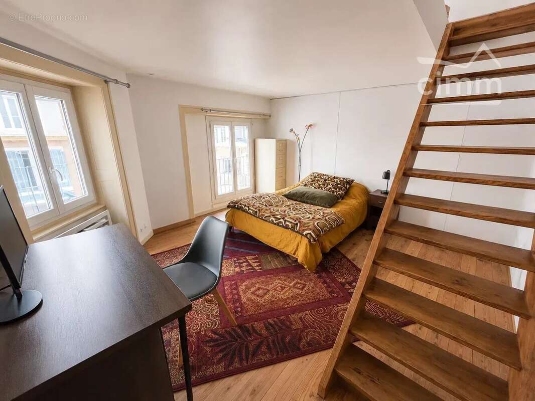 Appartement à SAINT-ETIENNE