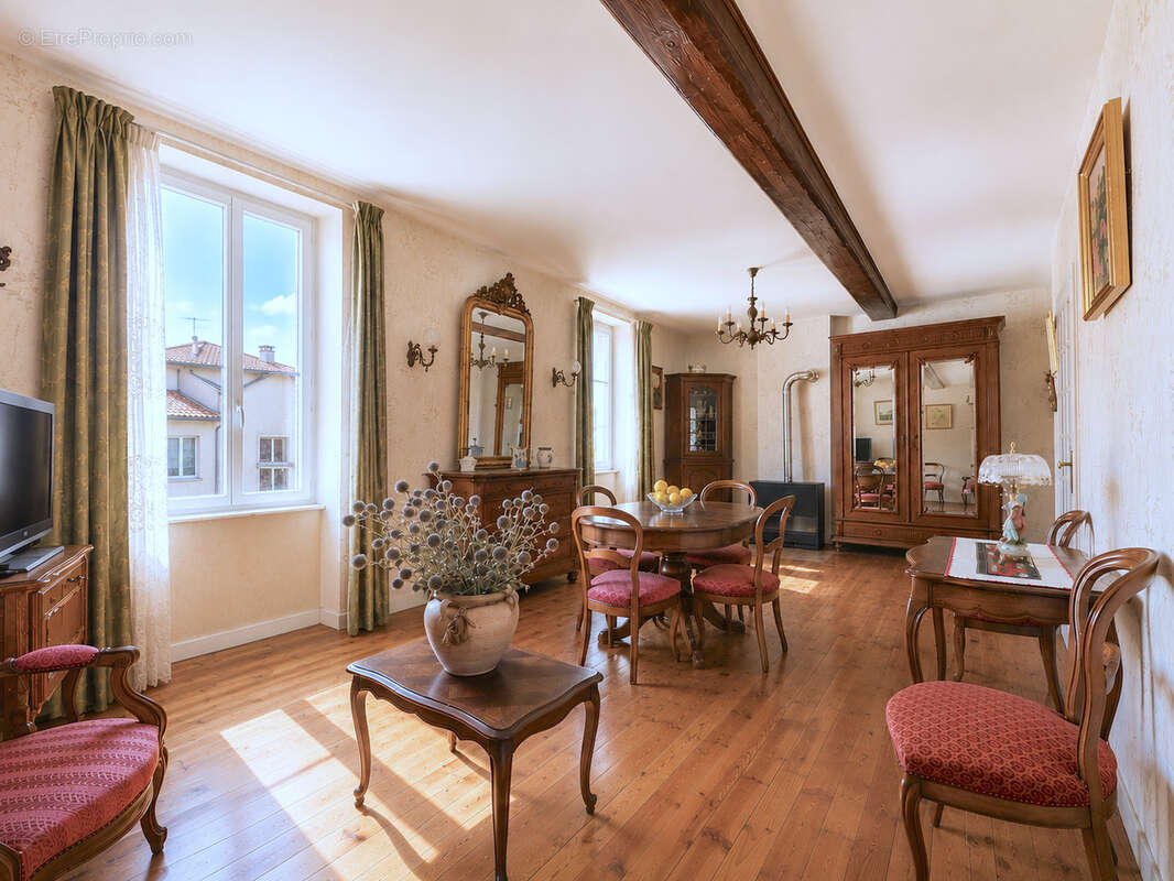 Appartement à LORETTE