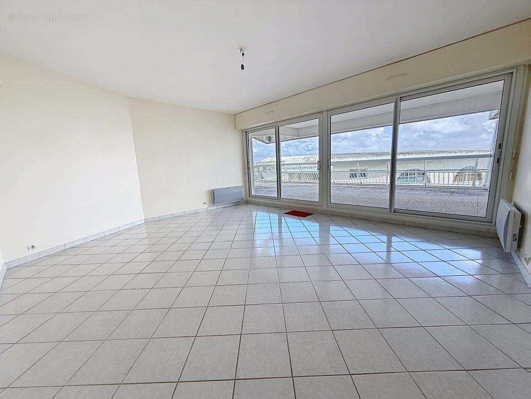 Appartement à LA ROCHELLE