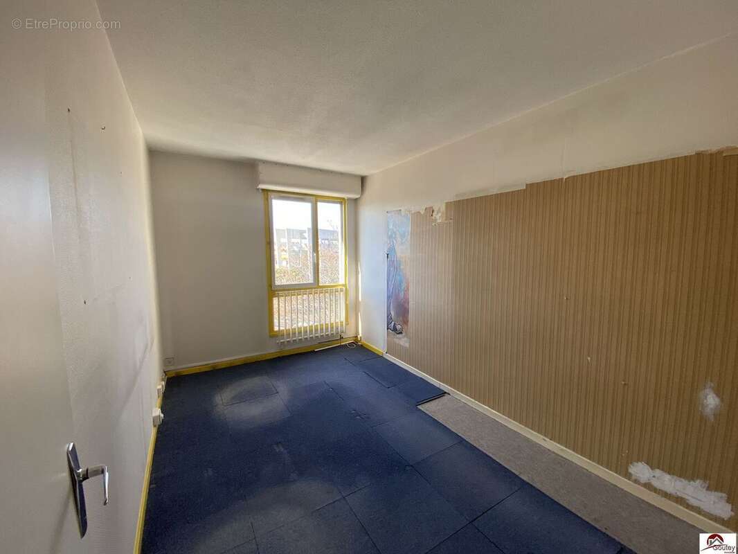 Appartement 94 m² à Roanne  - photo 8