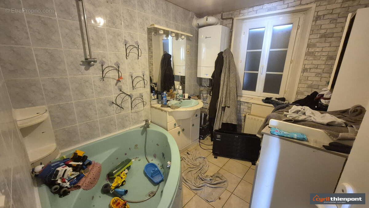 Maison 100 m² à Abbeville  - photo 6