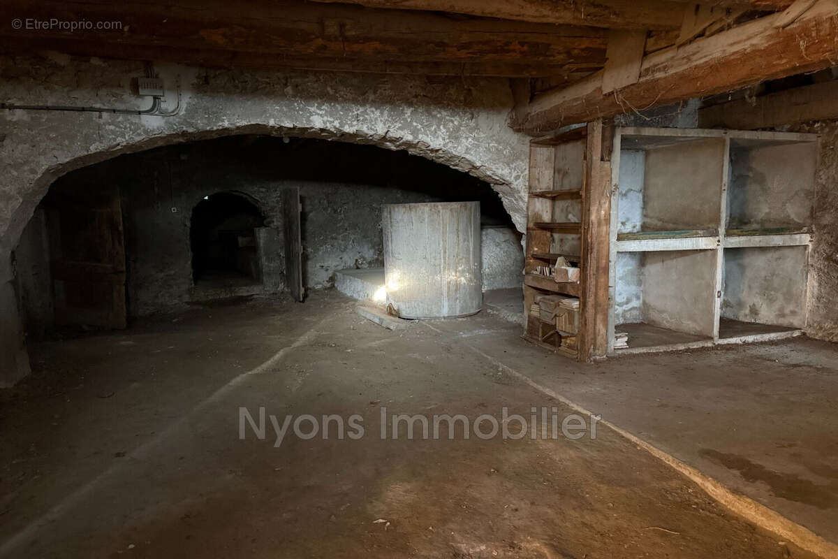 Maison à MONTBRISON-SUR-LEZ