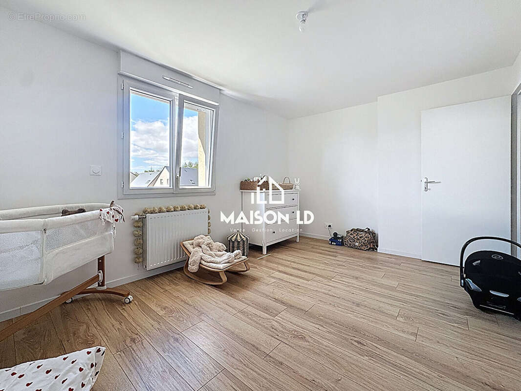 Maison à OUISTREHAM