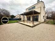 Appartement à LE PUY-SAINTE-REPARADE