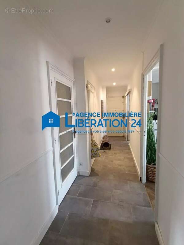 Appartement à SAINT-ETIENNE