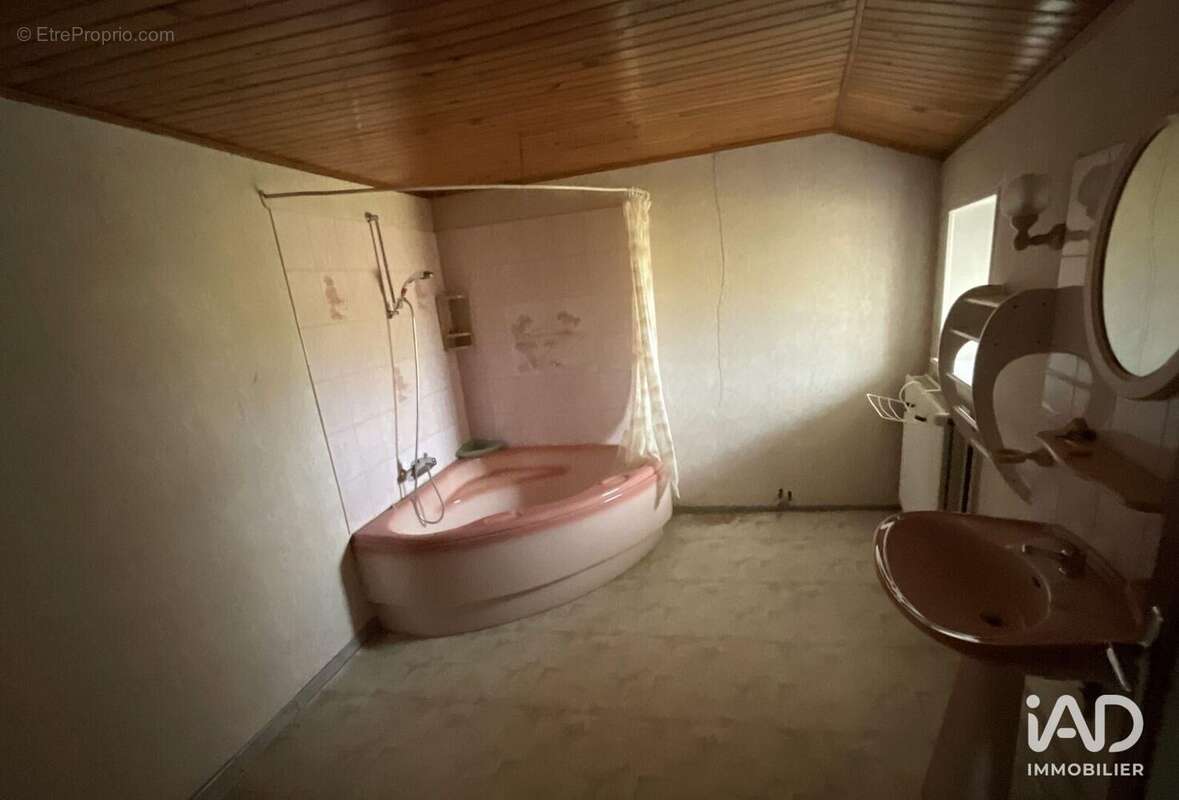 Photo 9 - Maison à POLAINCOURT-ET-CLAIREFONTAINE