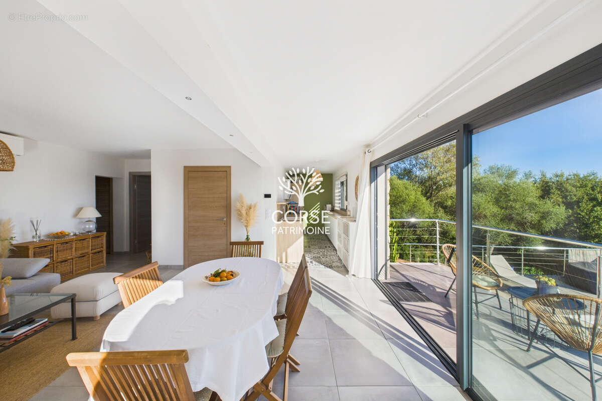 Maison à PORTO-VECCHIO