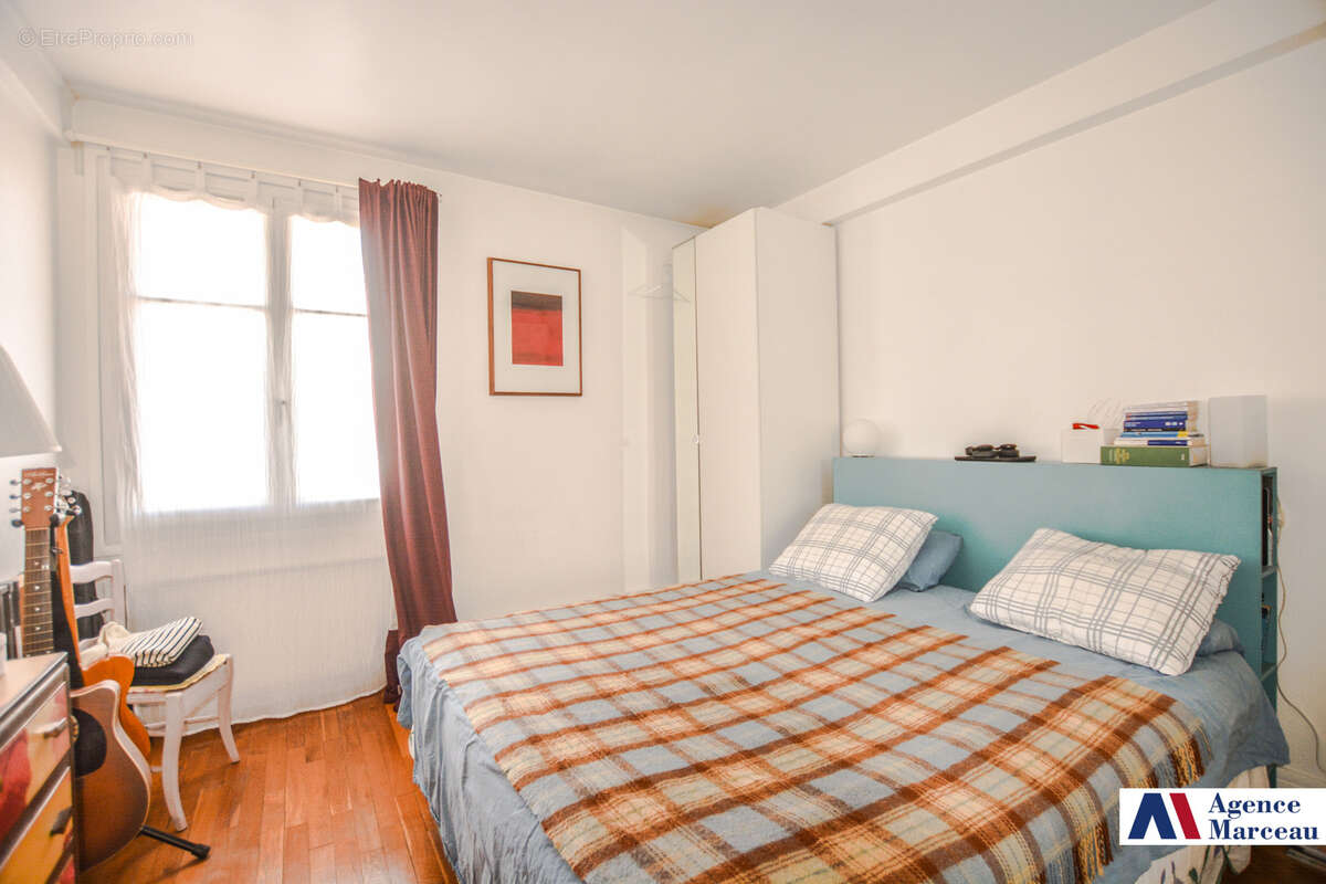 Appartement à COURBEVOIE
