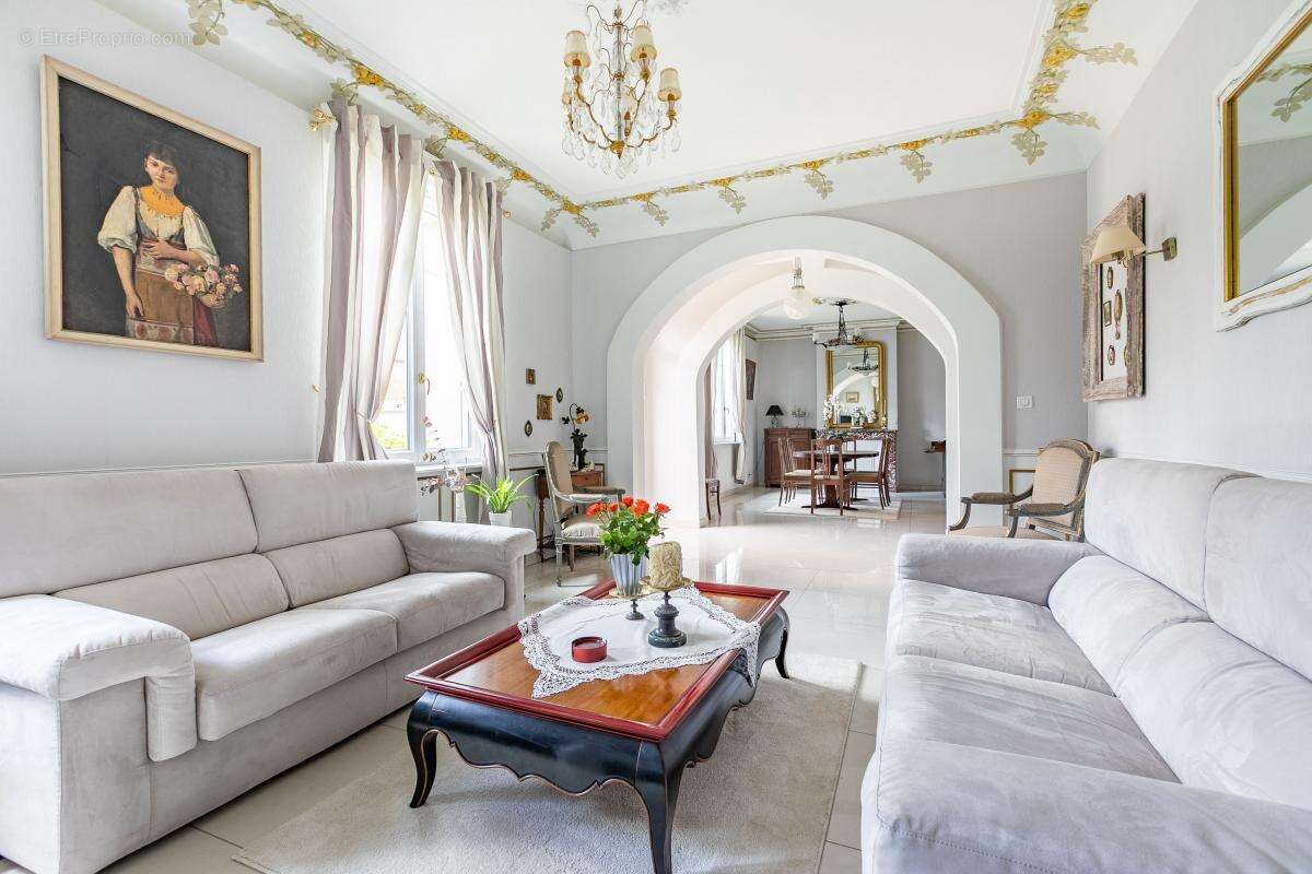 Maison à CONDREN