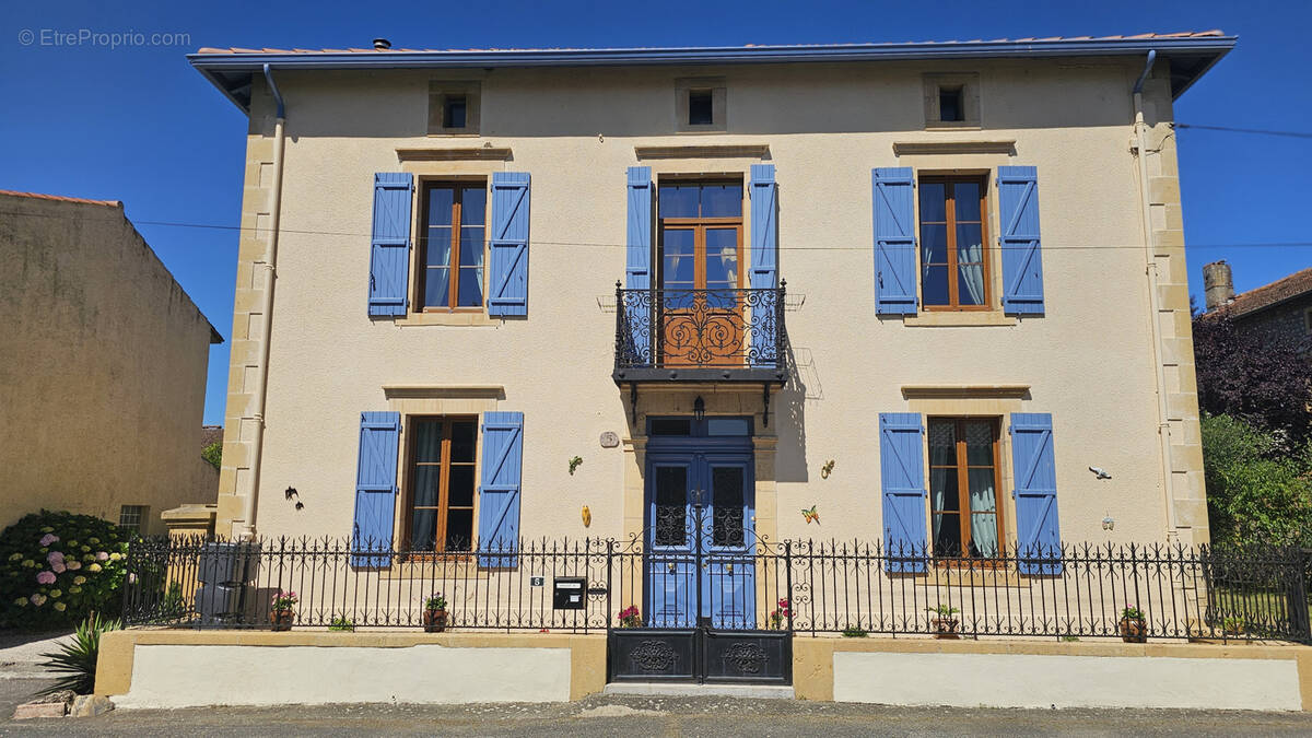 Maison à BEAUCHALOT