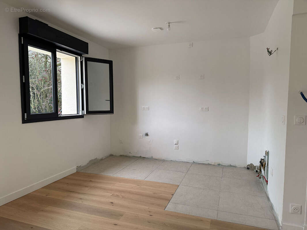 Appartement à NANTERRE