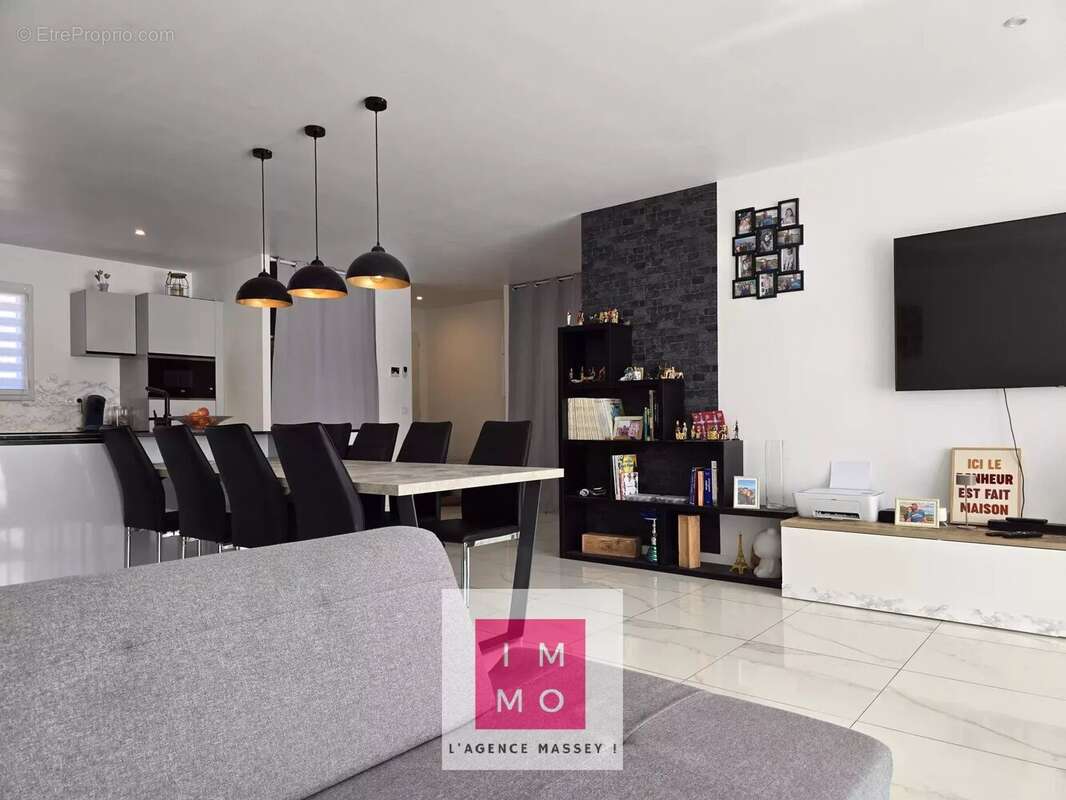 Maison à RABASTENS-DE-BIGORRE