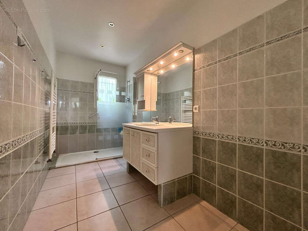Maison à MARSEILLE-13E