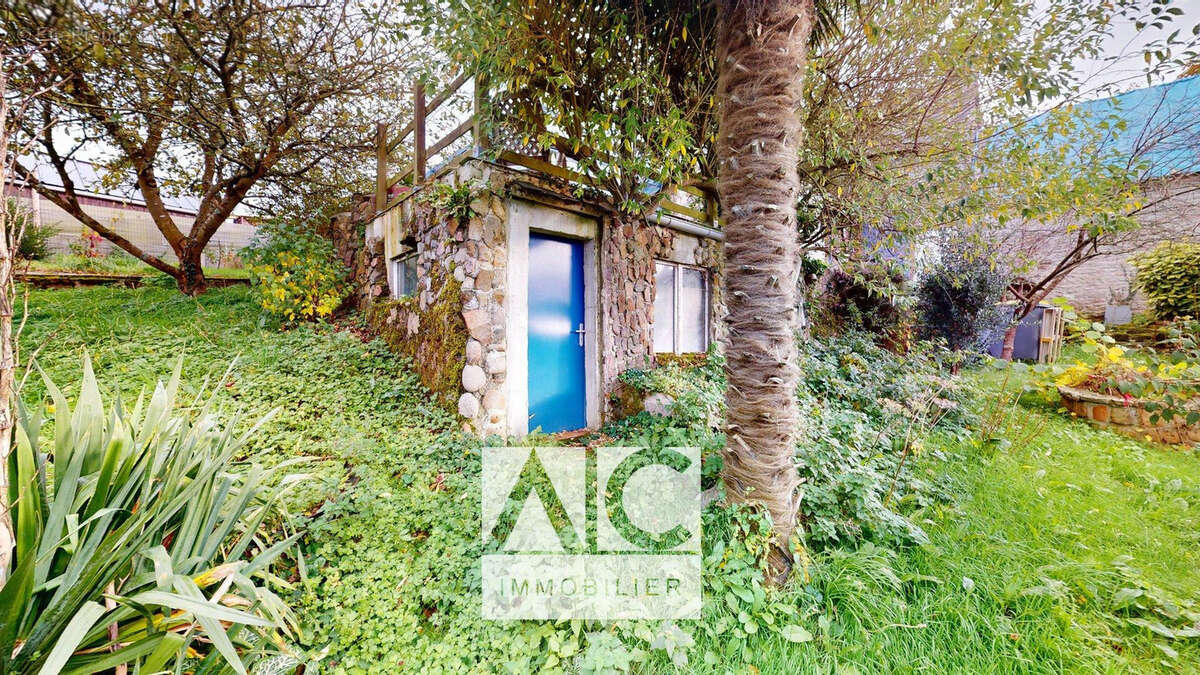 Maison à QUEMPER-GUEZENNEC