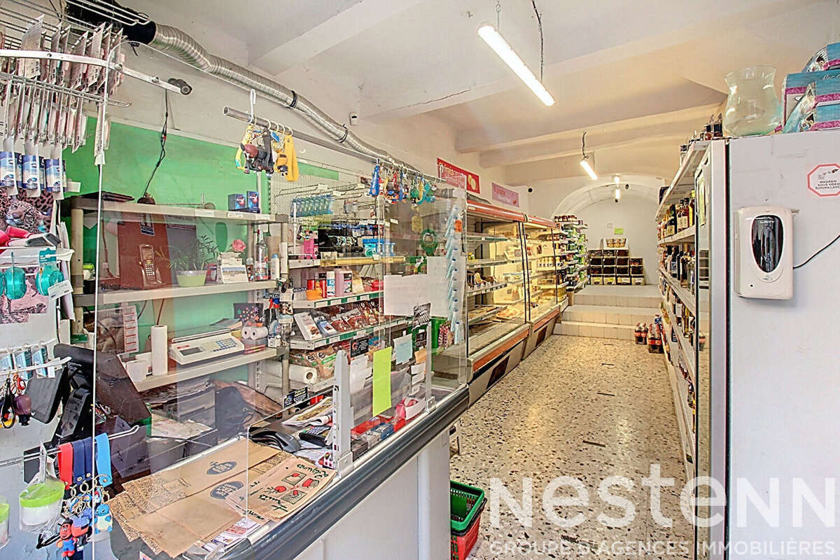 Commerce à FIGANIERES